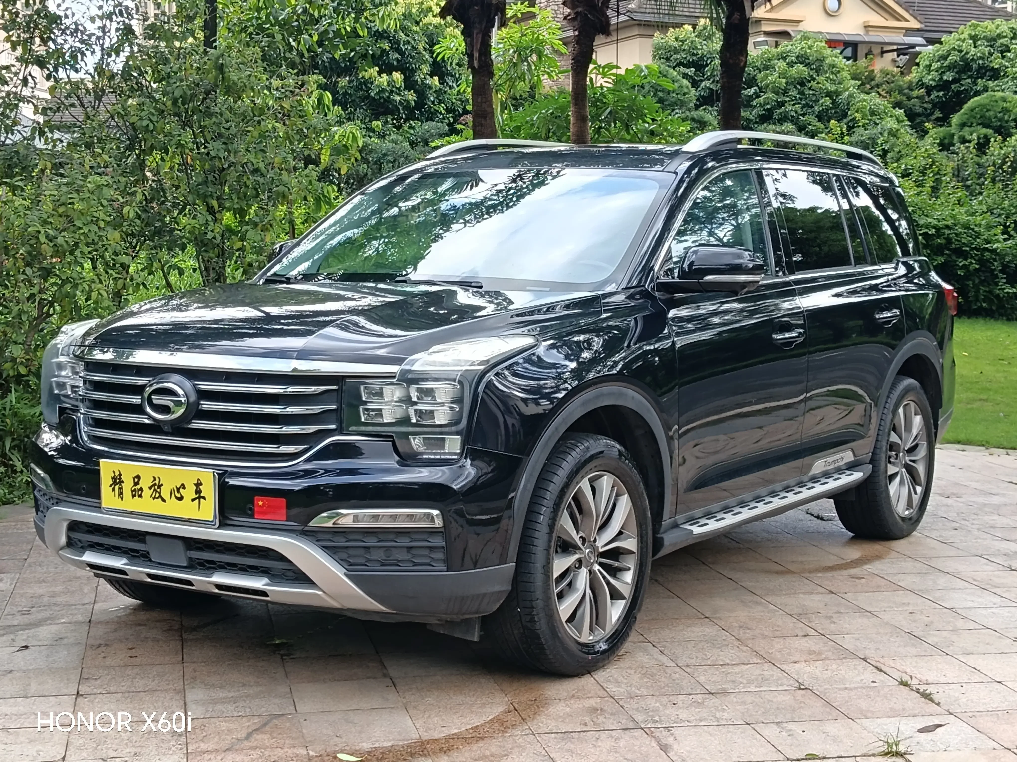GAC Trumpchi GS8  из Китая