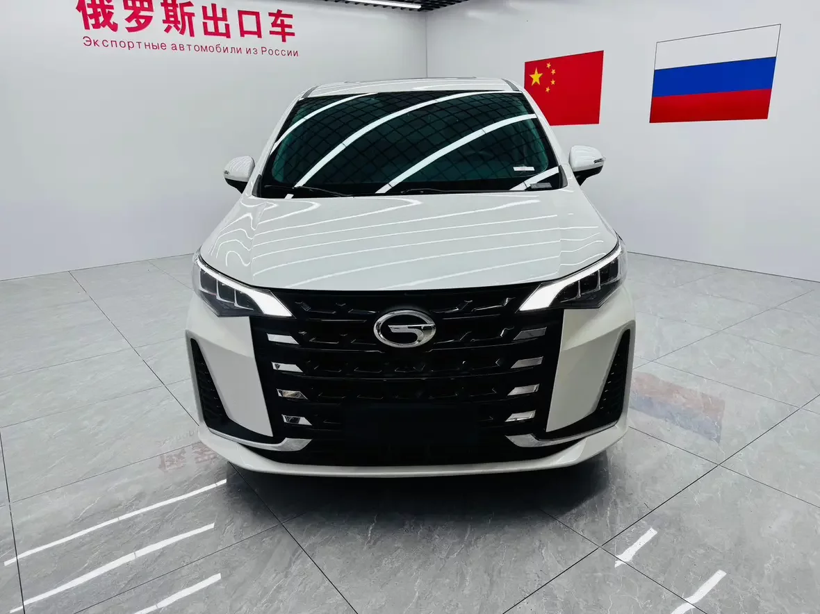 GAC Trumpchi M6  из Китая