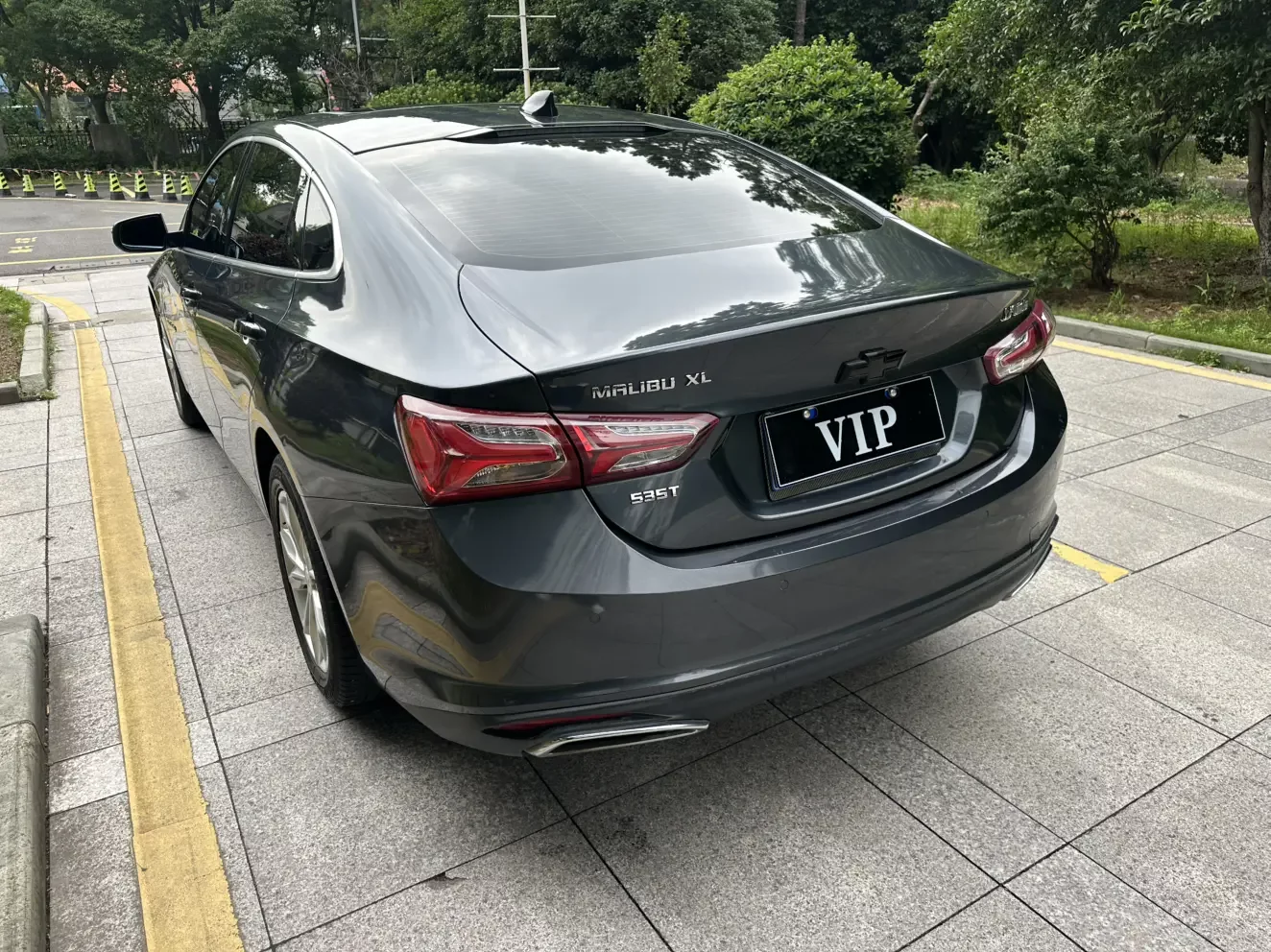 Chevrolet Malibu XL