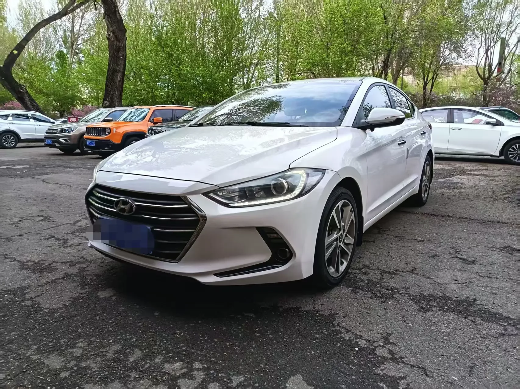 Hyundai lead
