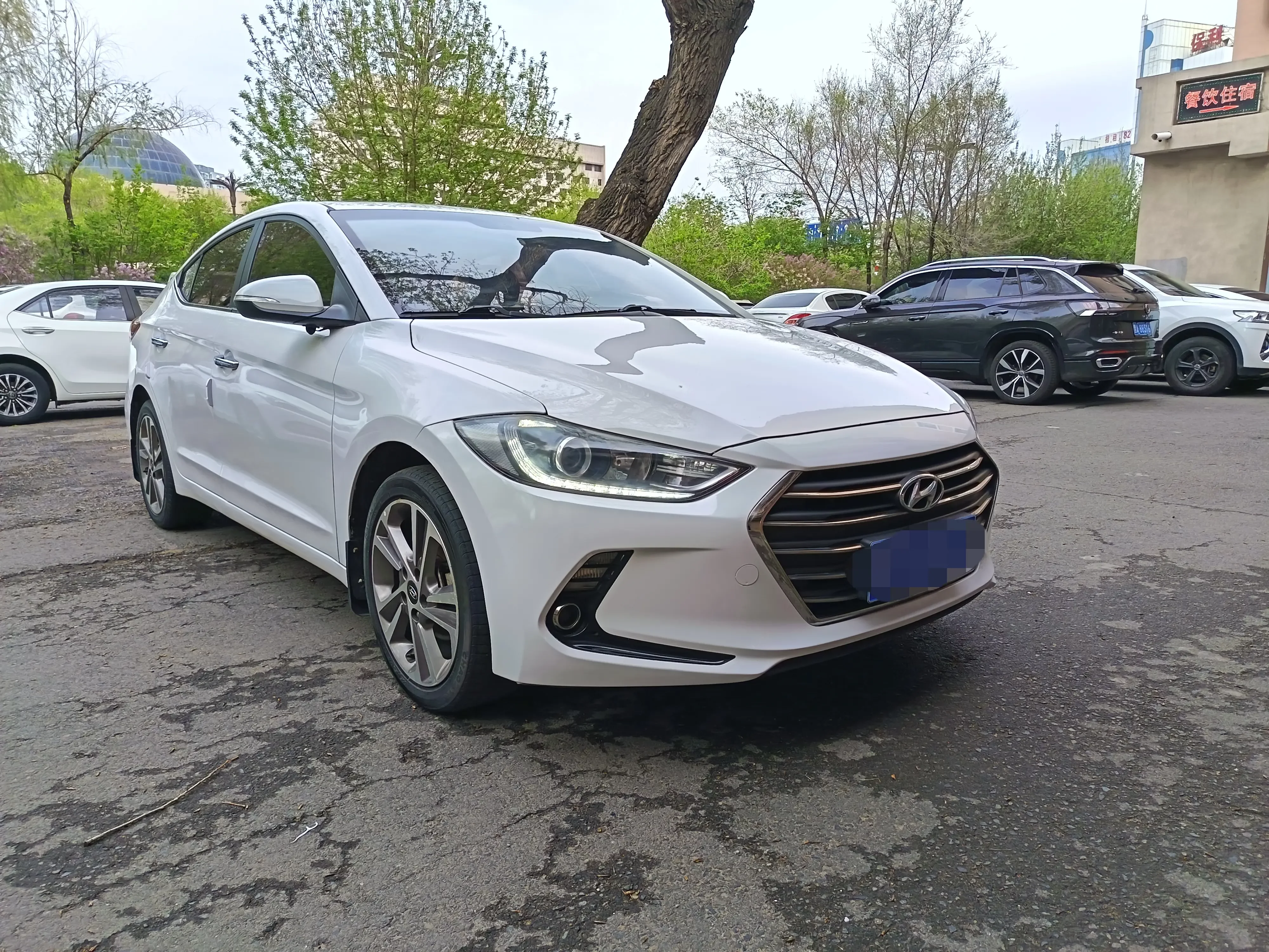 Hyundai lead