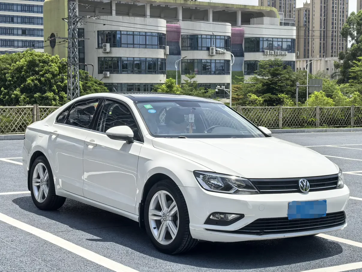 Volkswagen Lamando