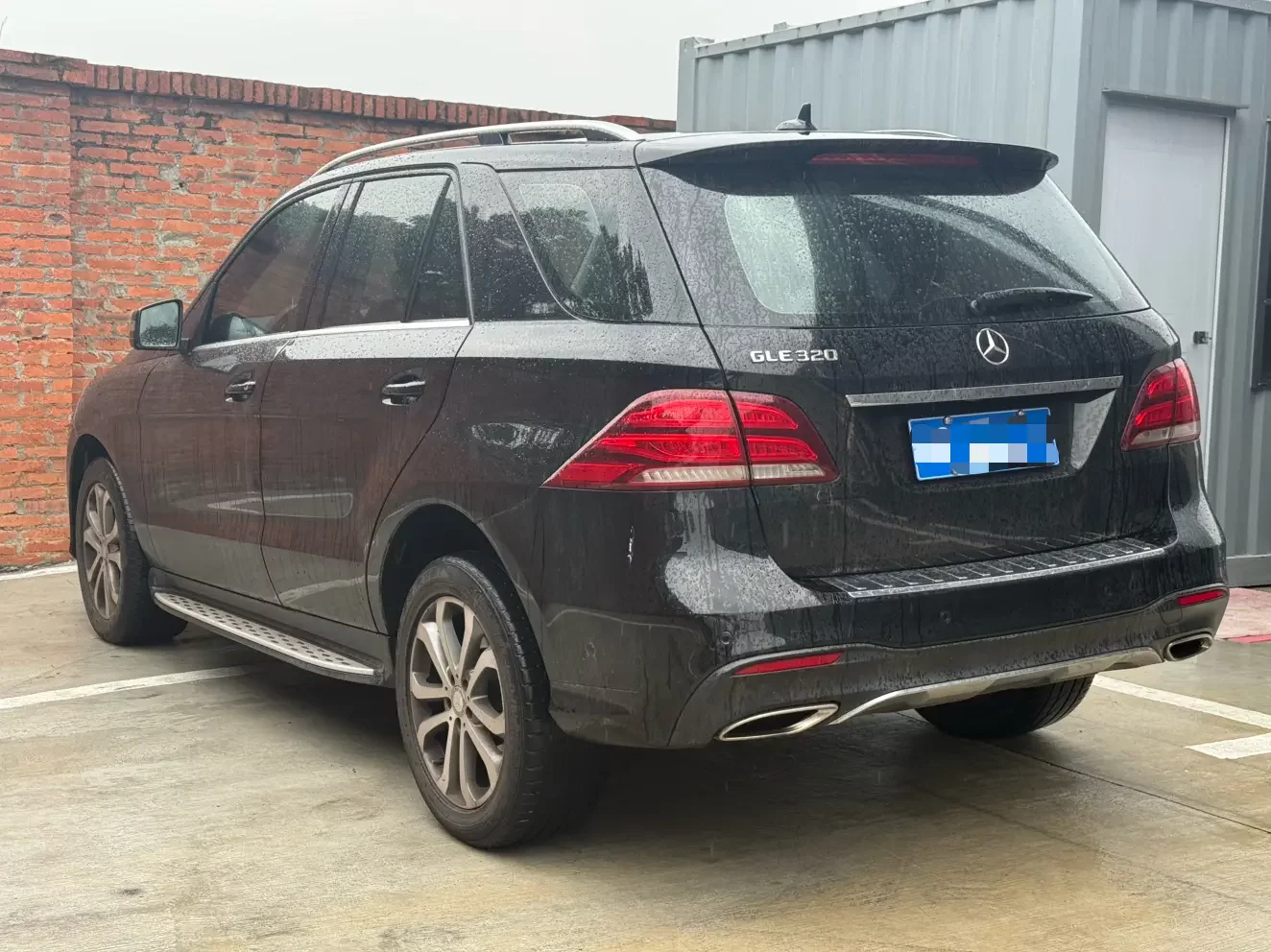 Mercedes-Benz GLE (Imported)