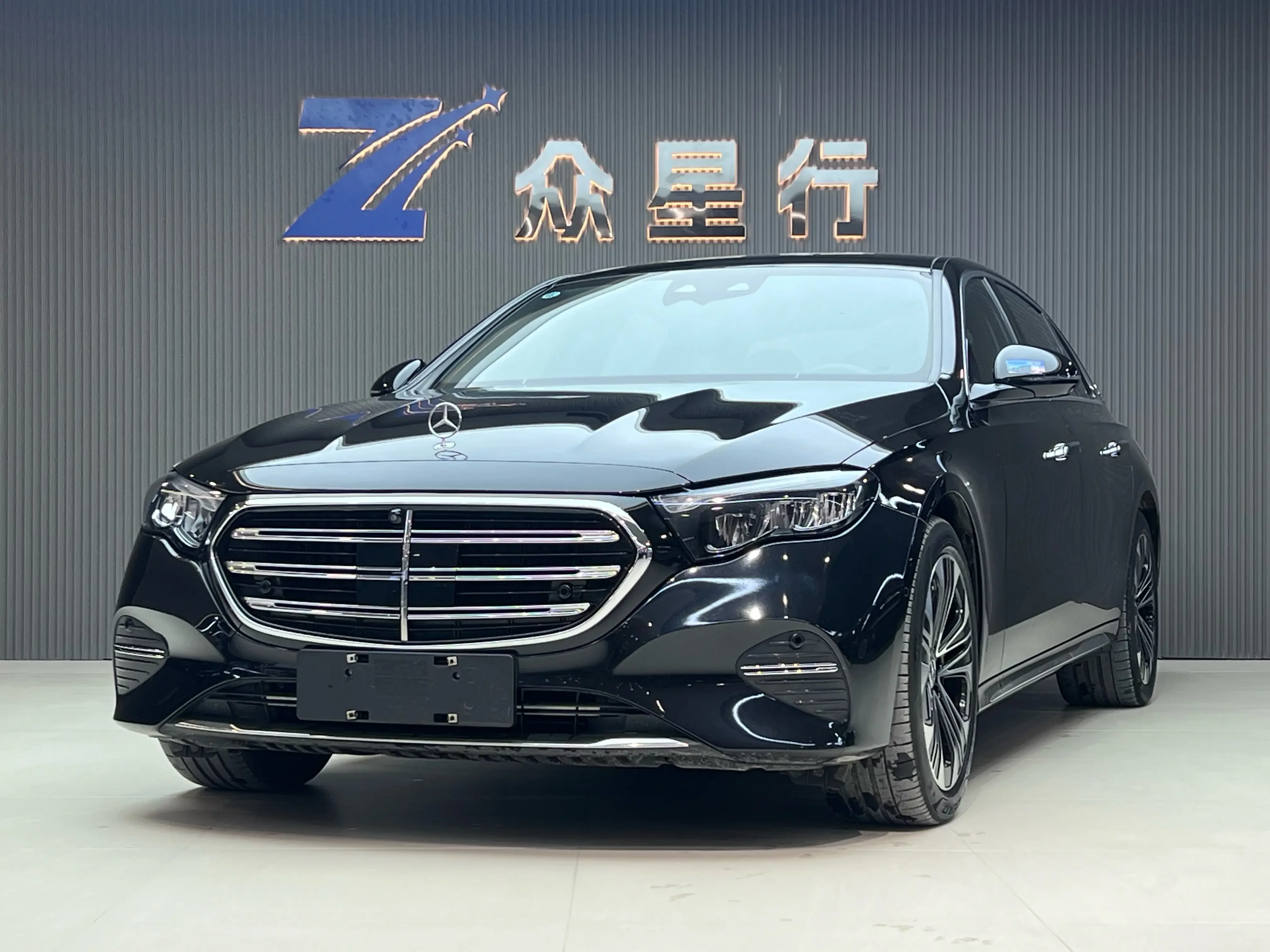 Mercedes-Benz E-Class PHEV