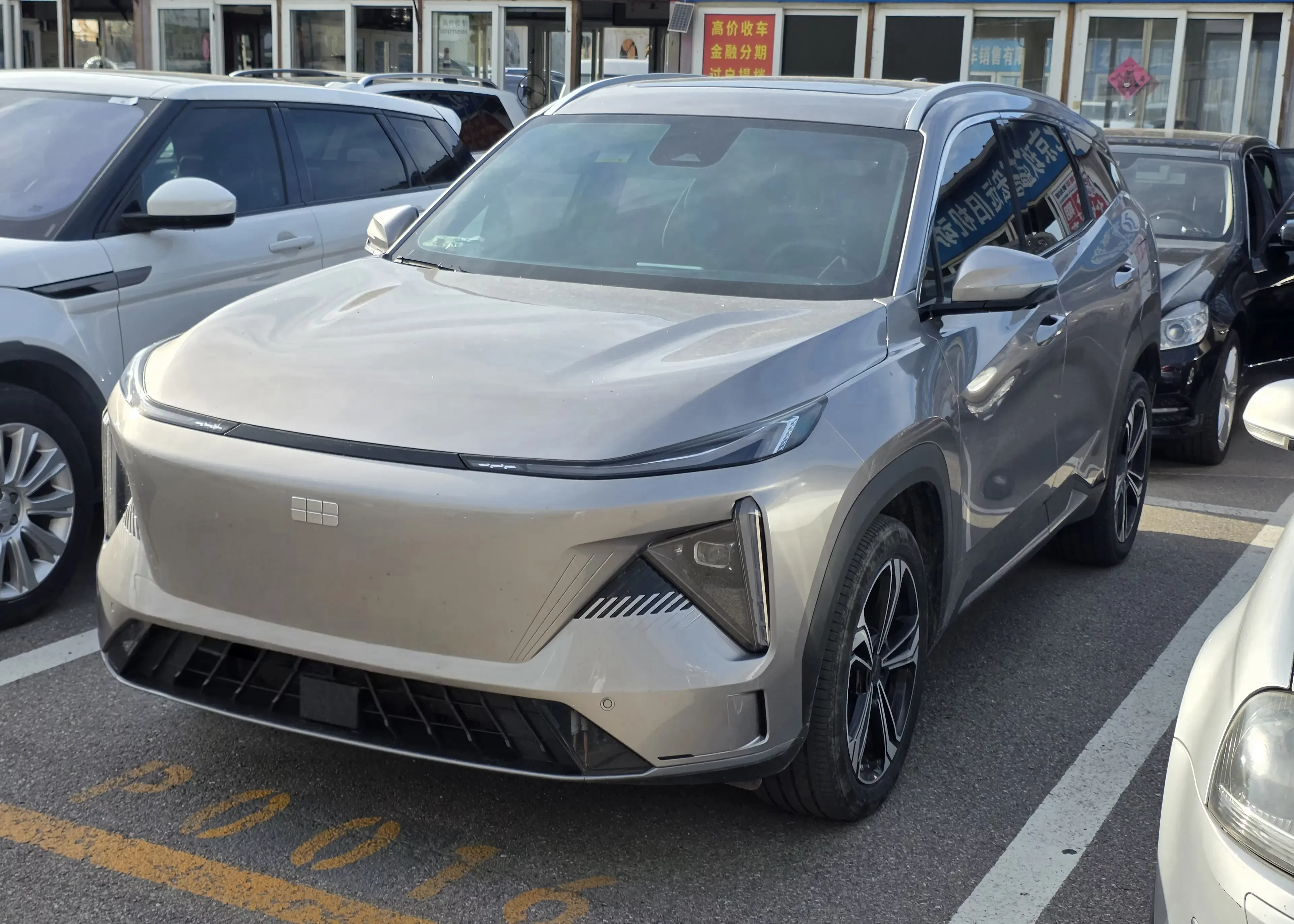 Geely Galaxy L7  из Китая