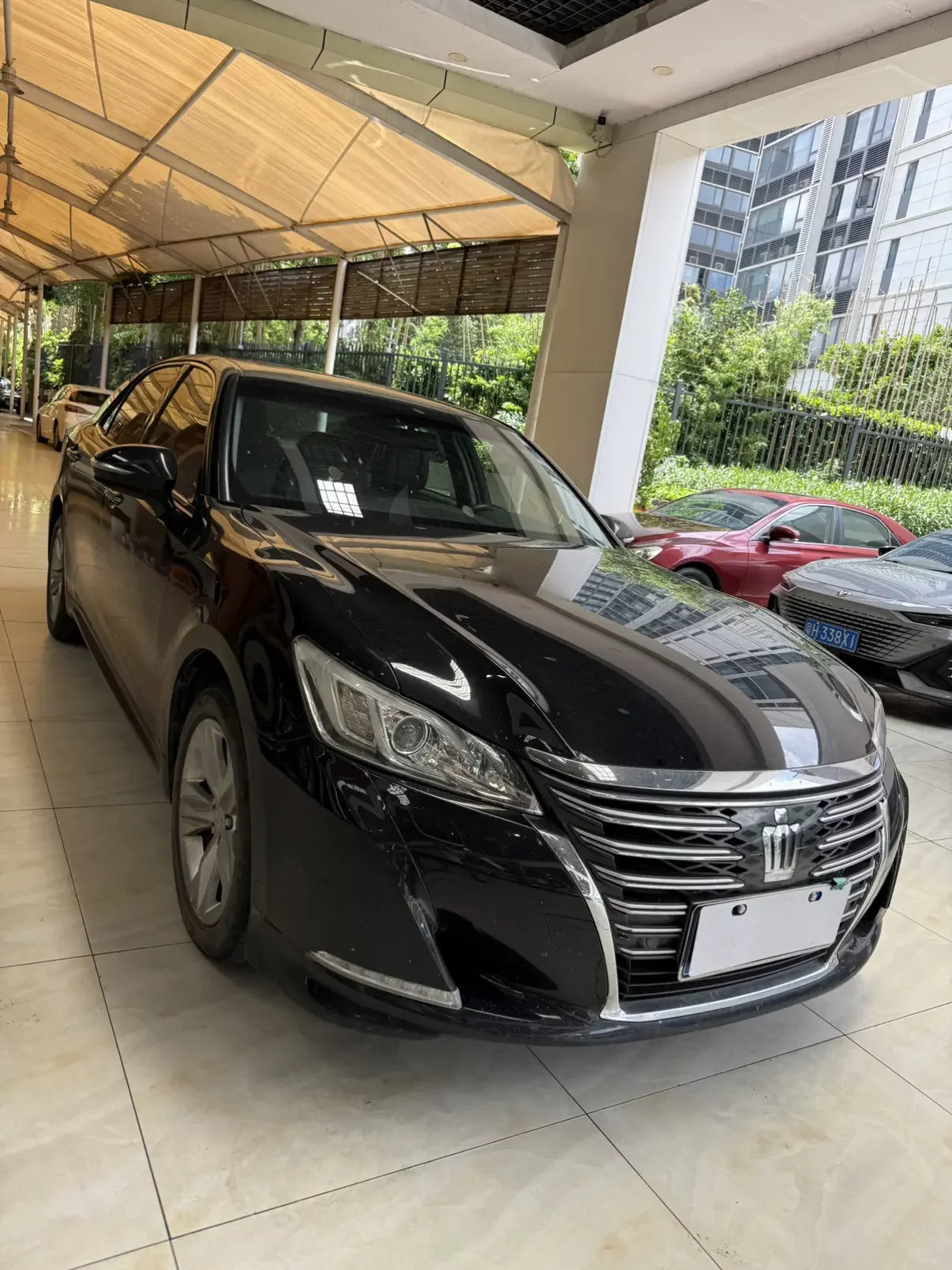 Toyota crown