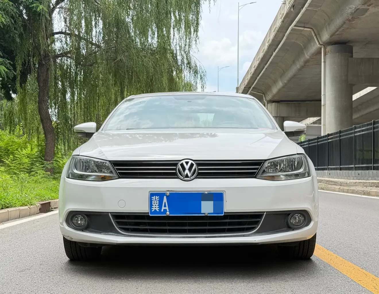 Volkswagen Sagitar