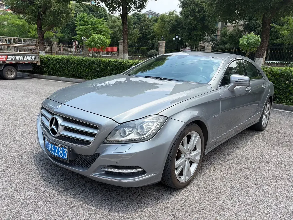Mercedes-Benz CLS