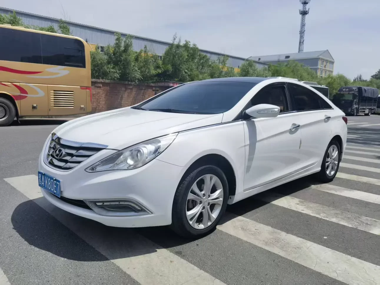 Hyundai sonata eight