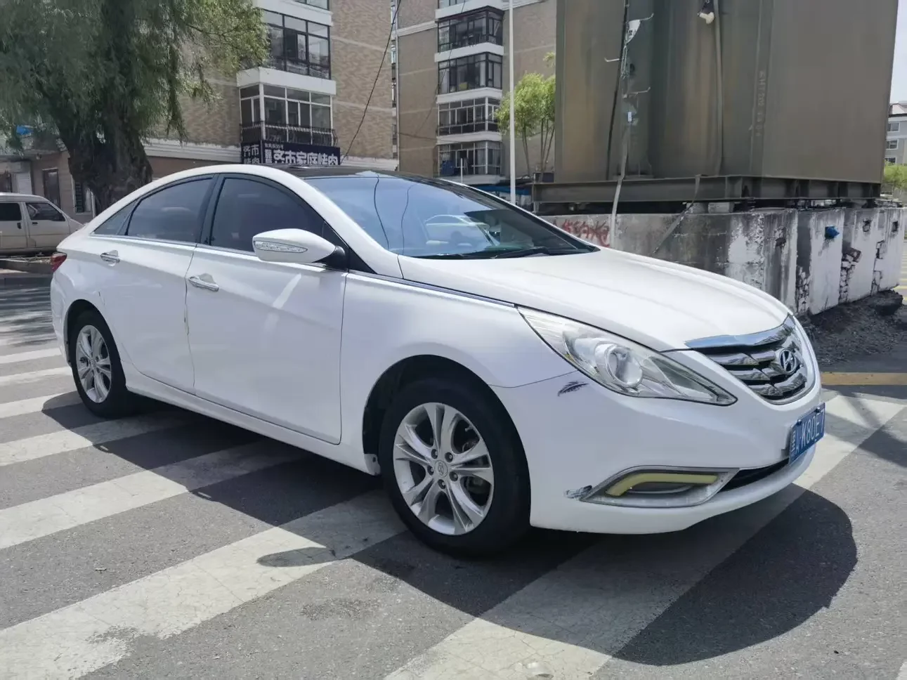 Hyundai sonata eight