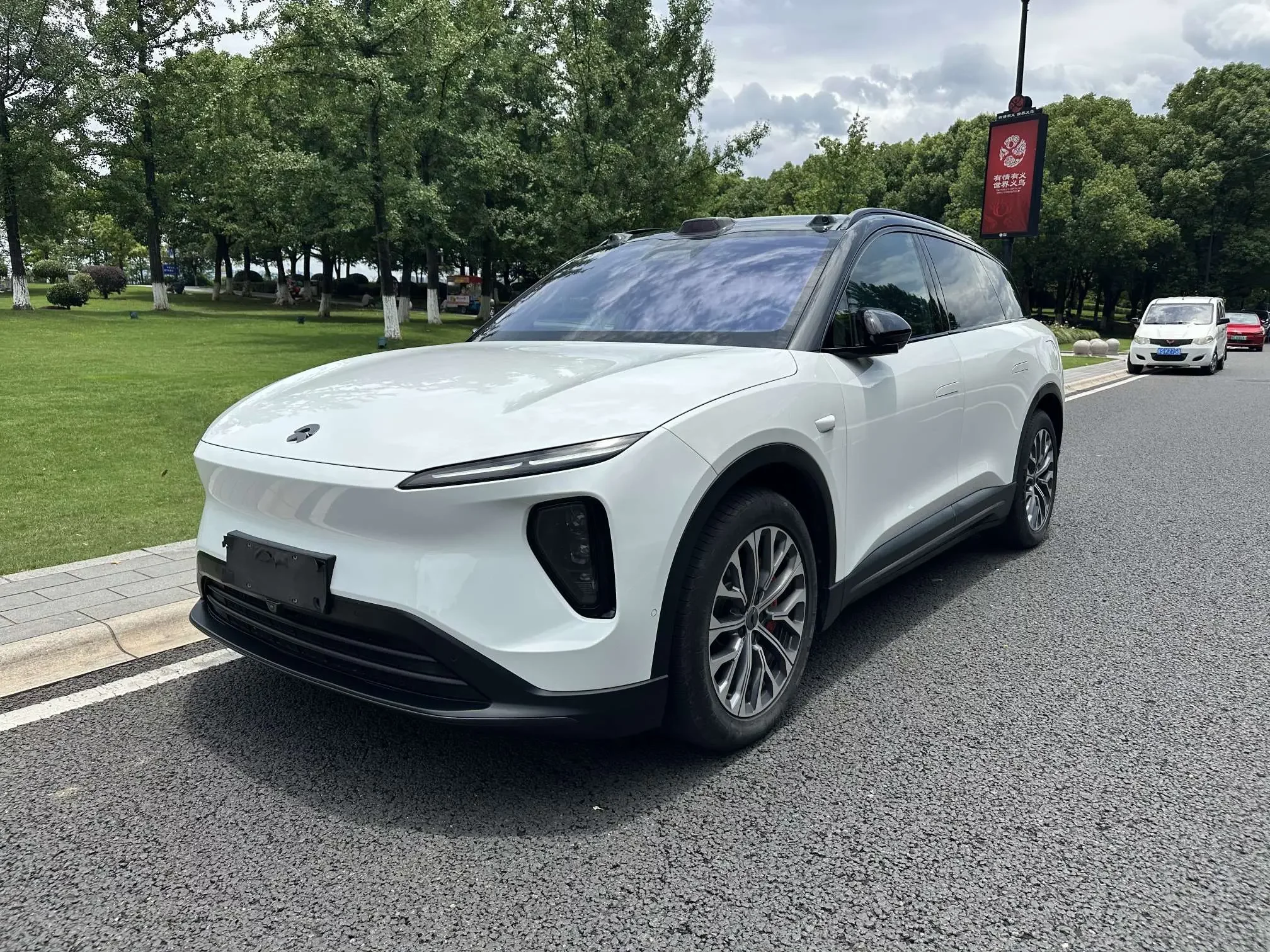 NIO ES6  из Китая