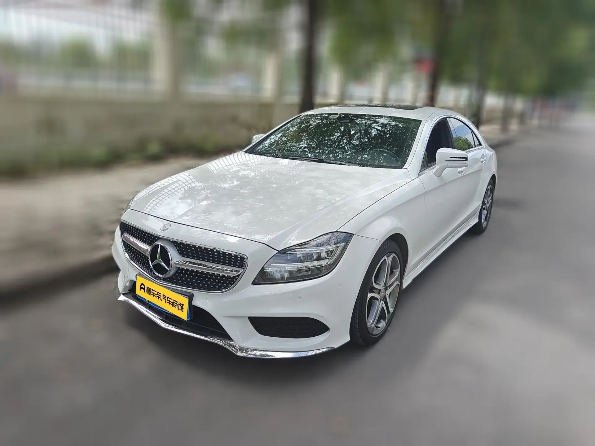 Mercedes-Benz CLS