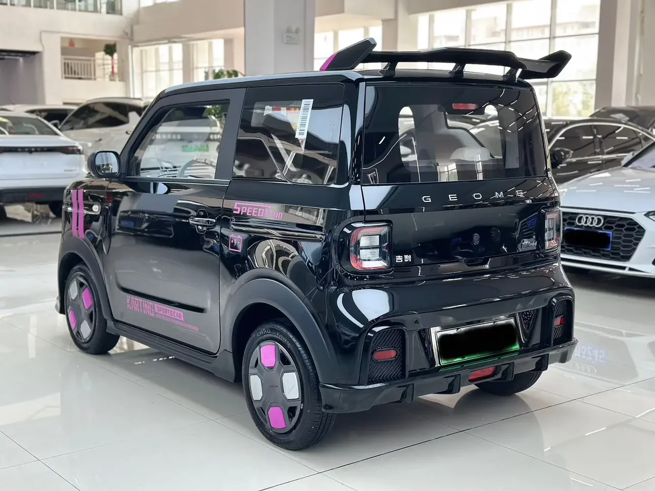 Geely panda
