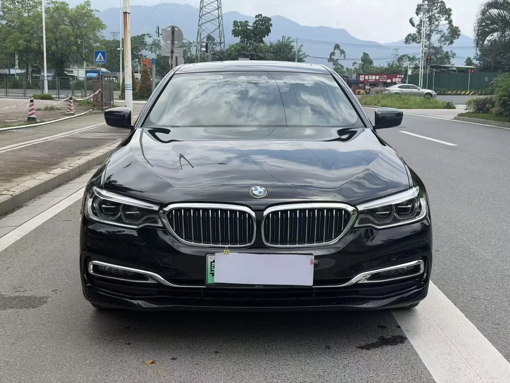 BMW 5 Series PHEV  из Китая