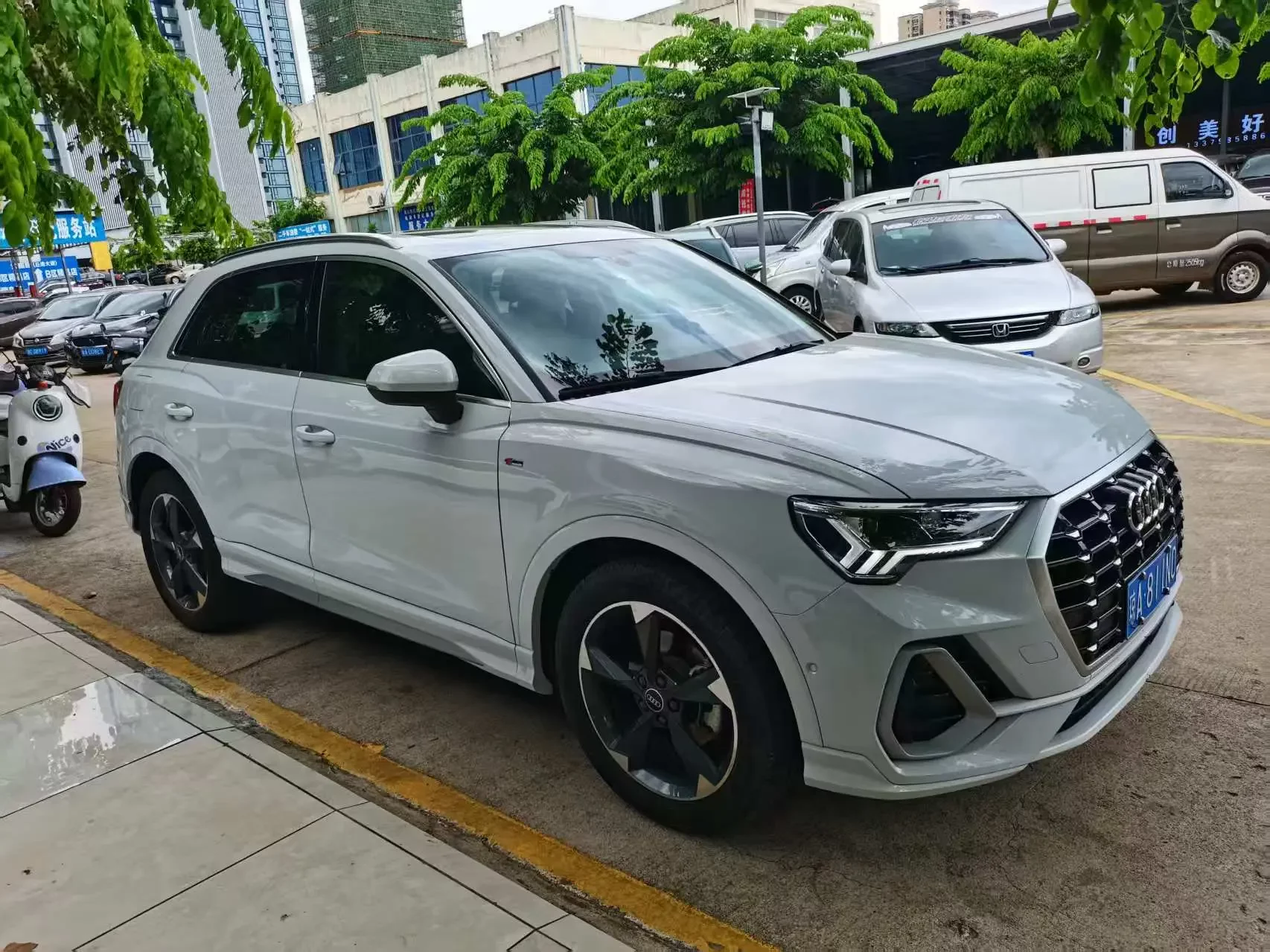 Audi Q3