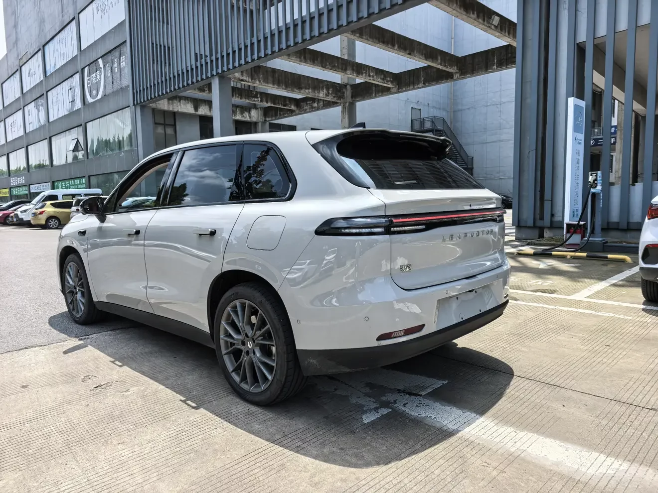 Leapmotor Zero running C10
