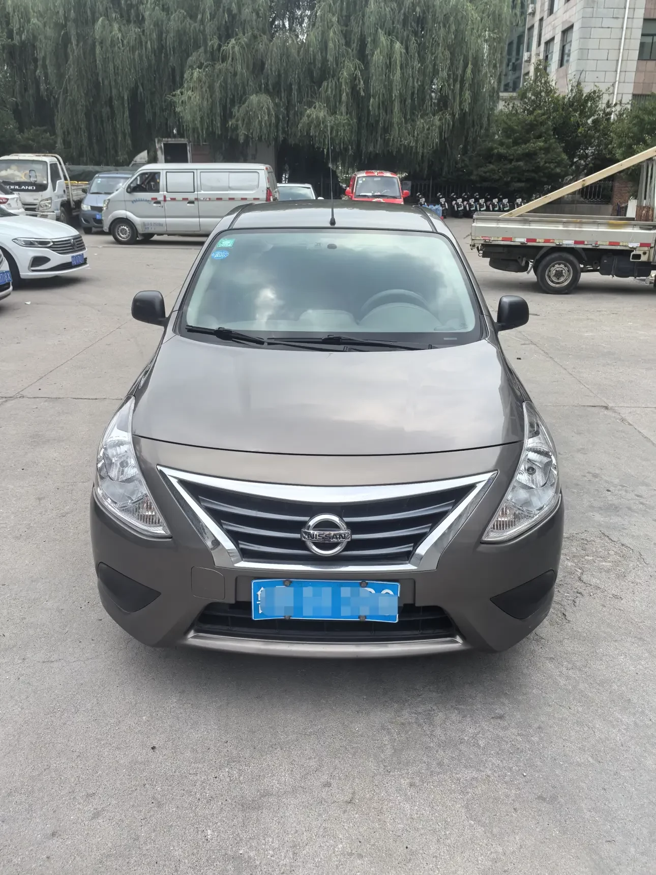 Nissan Sunlight
