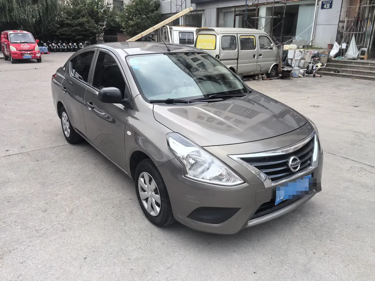 Nissan Sunlight