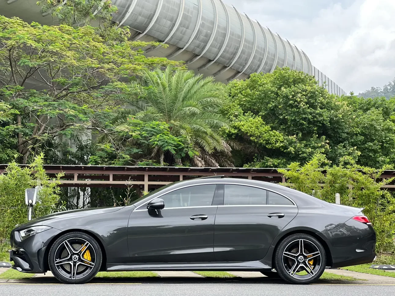 Mercedes-Benz CLS