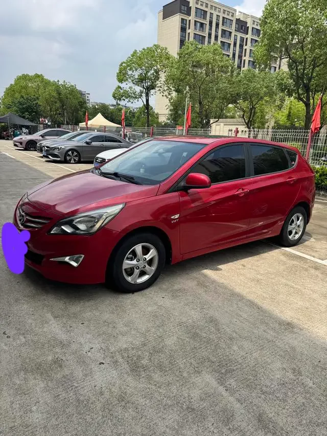 Hyundai Verna RV  из Китая