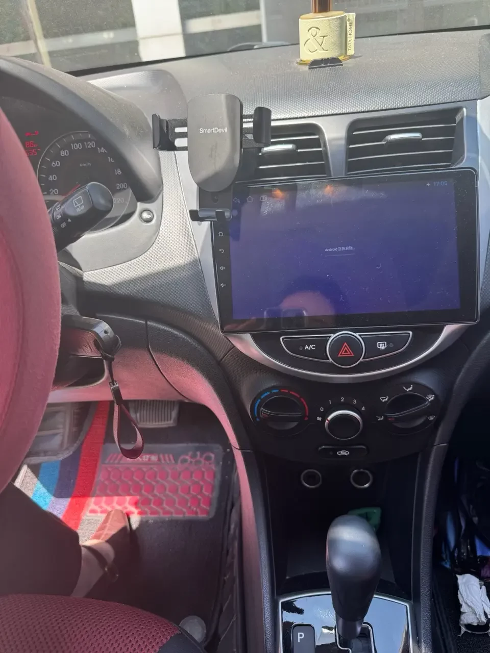 Hyundai Verna RV  из Китая