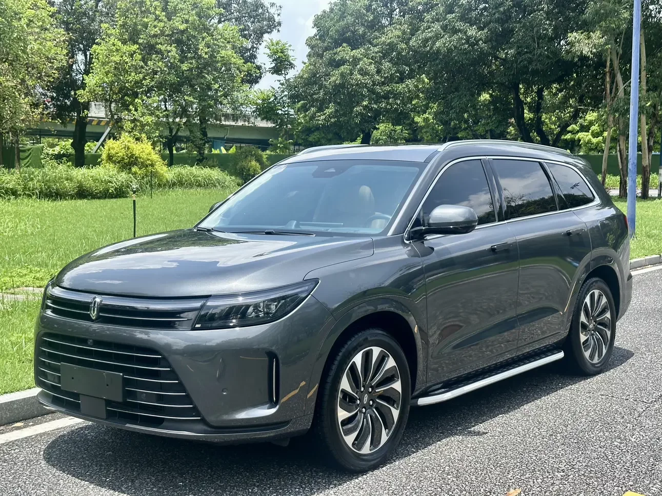 AITO M7