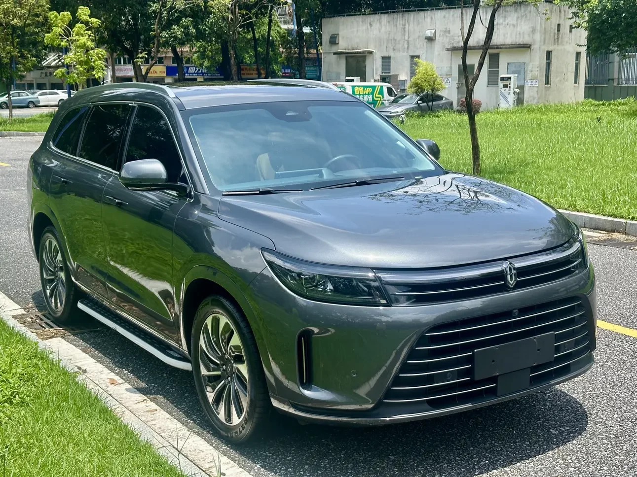 AITO M7