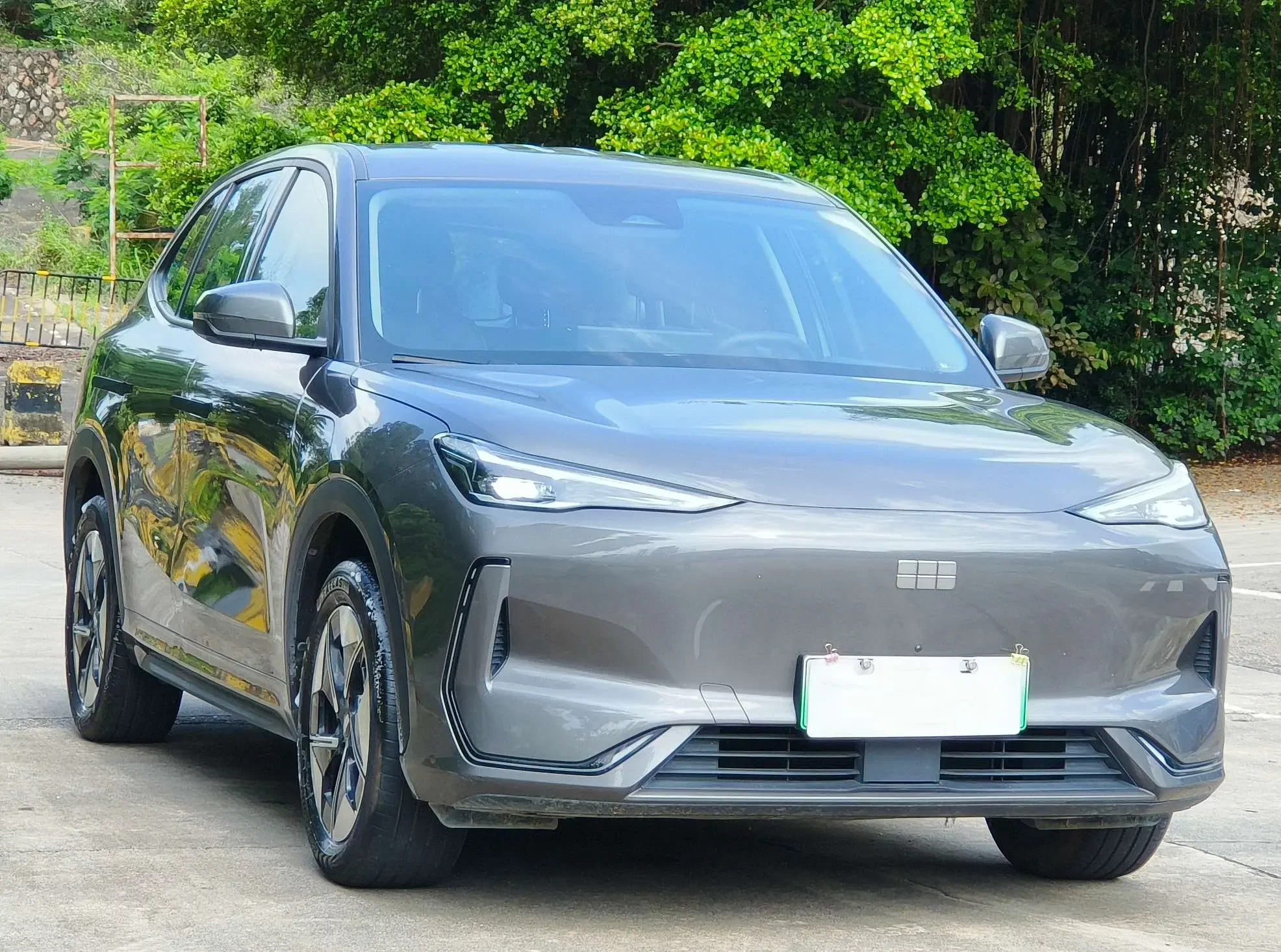 Geely Galaxy E5