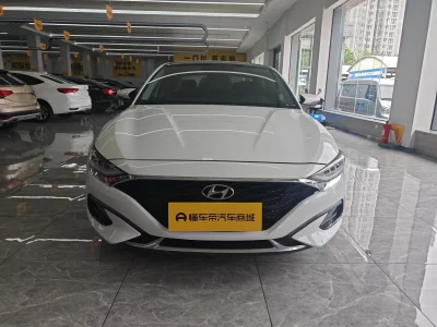 Hyundai Lafesta