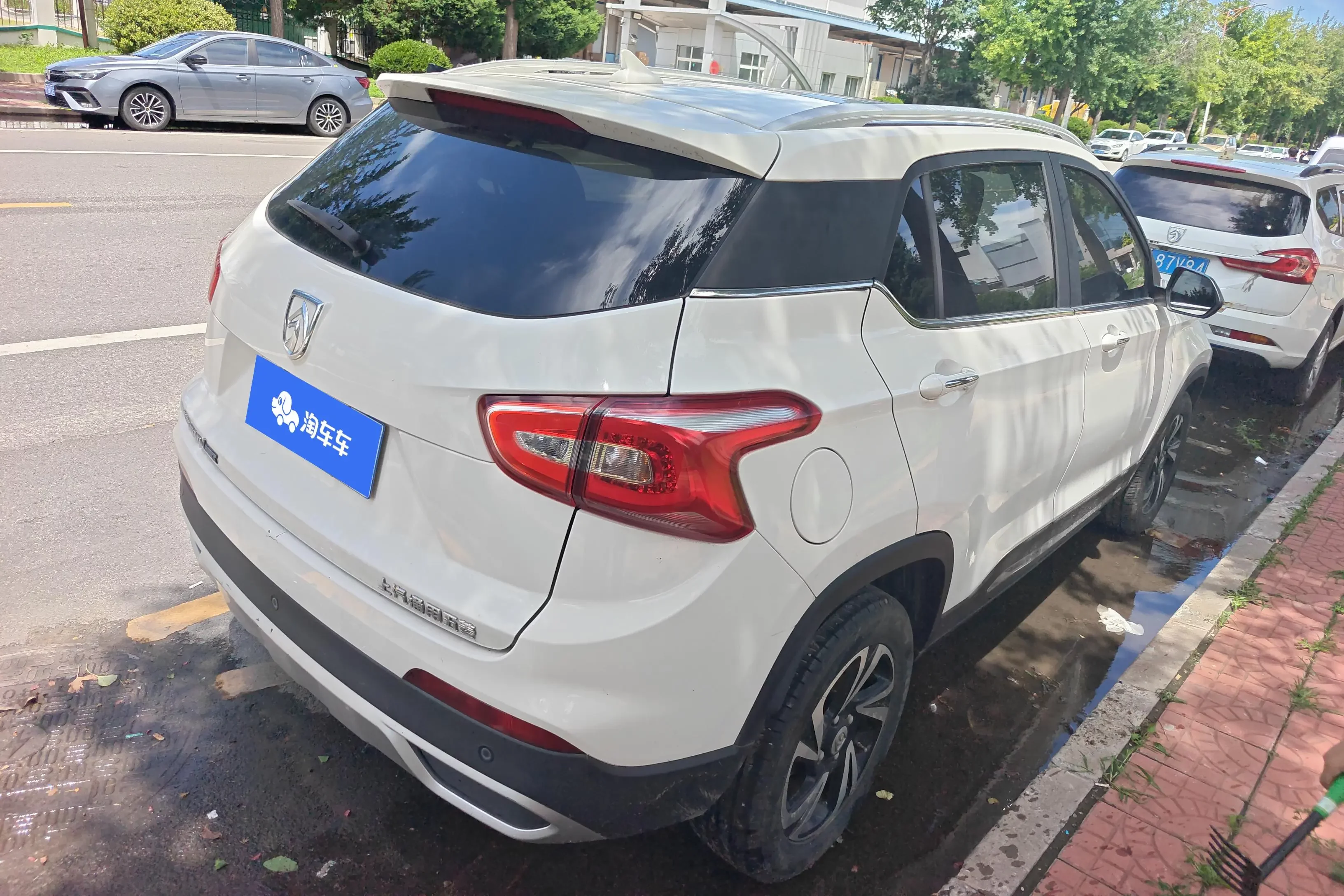 Baojun 510  из Китая