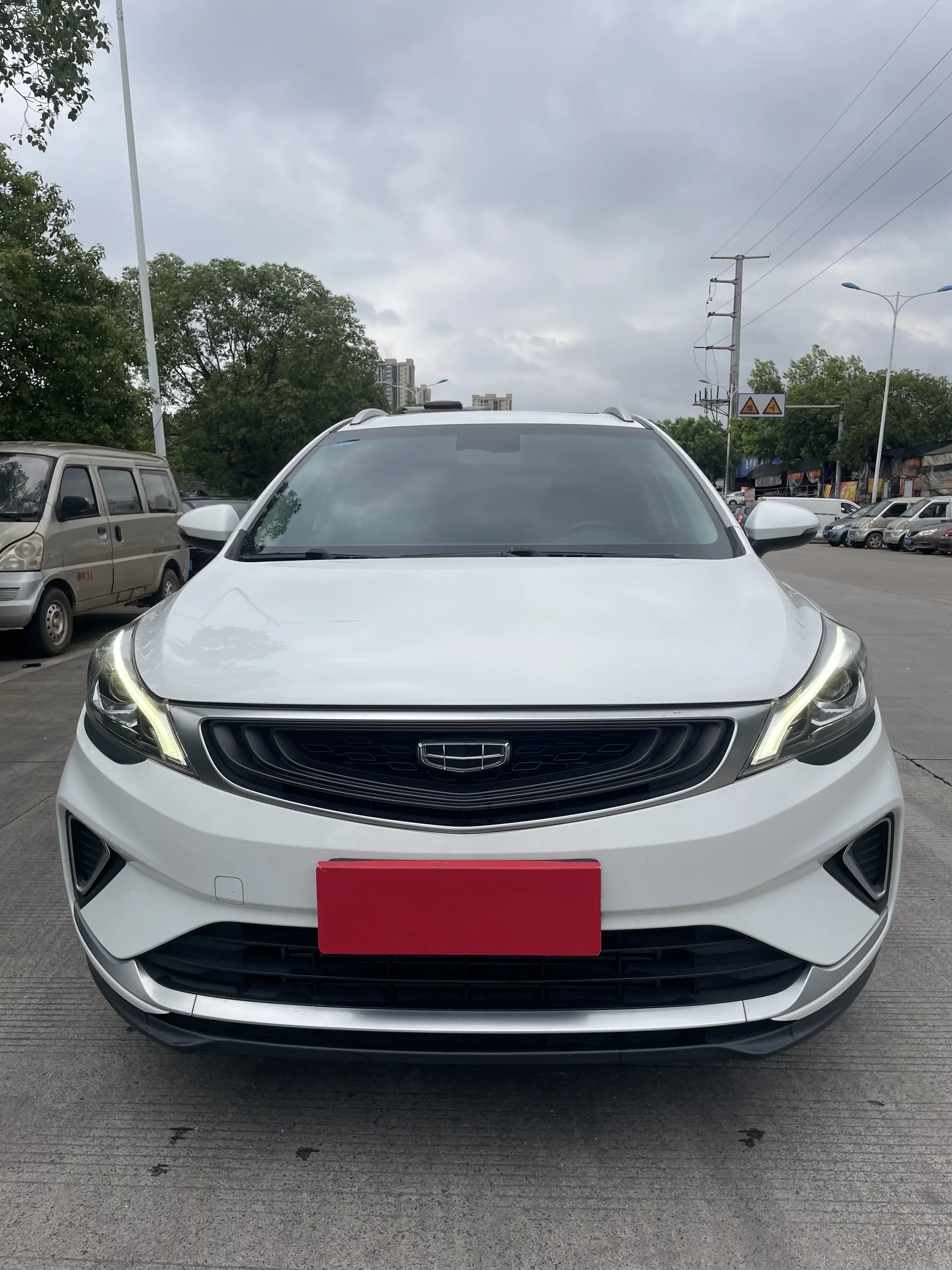 Geely Emgrand GS