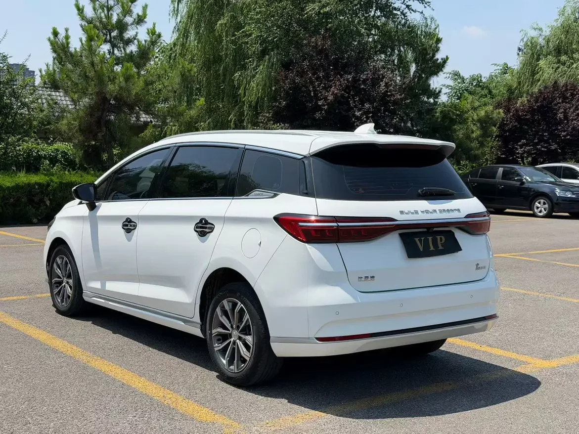 BYD Song MAX