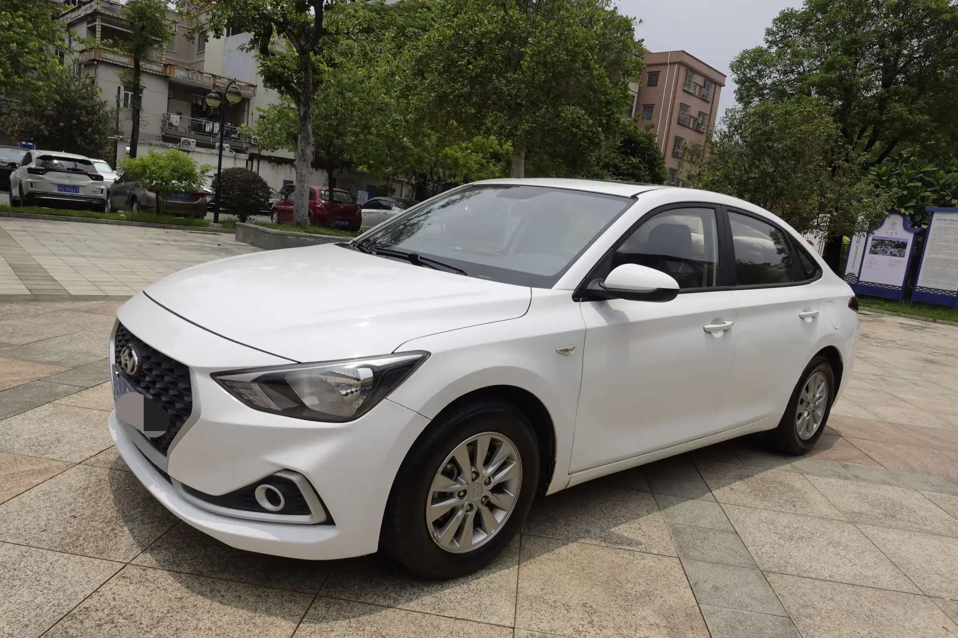 Hyundai Joyful