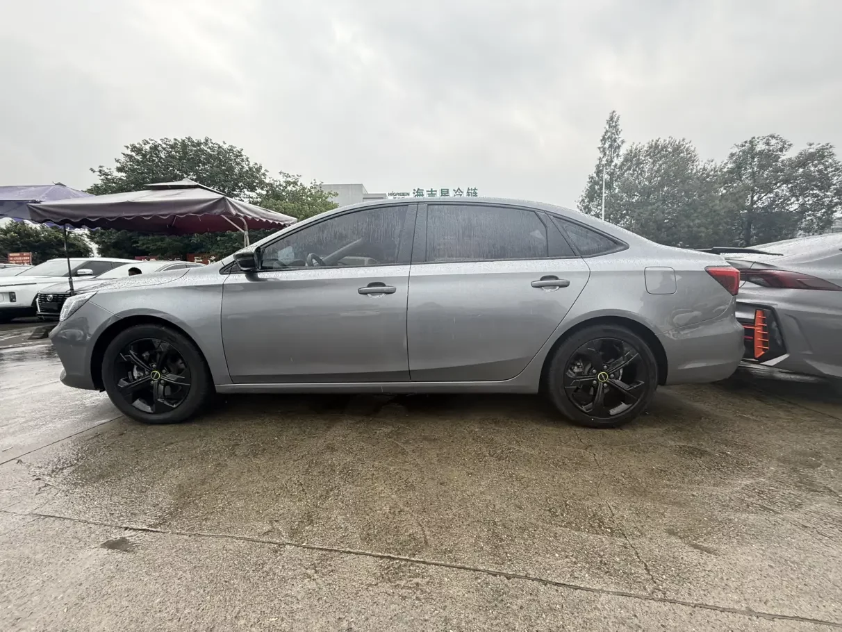 Roewe i6 MAX