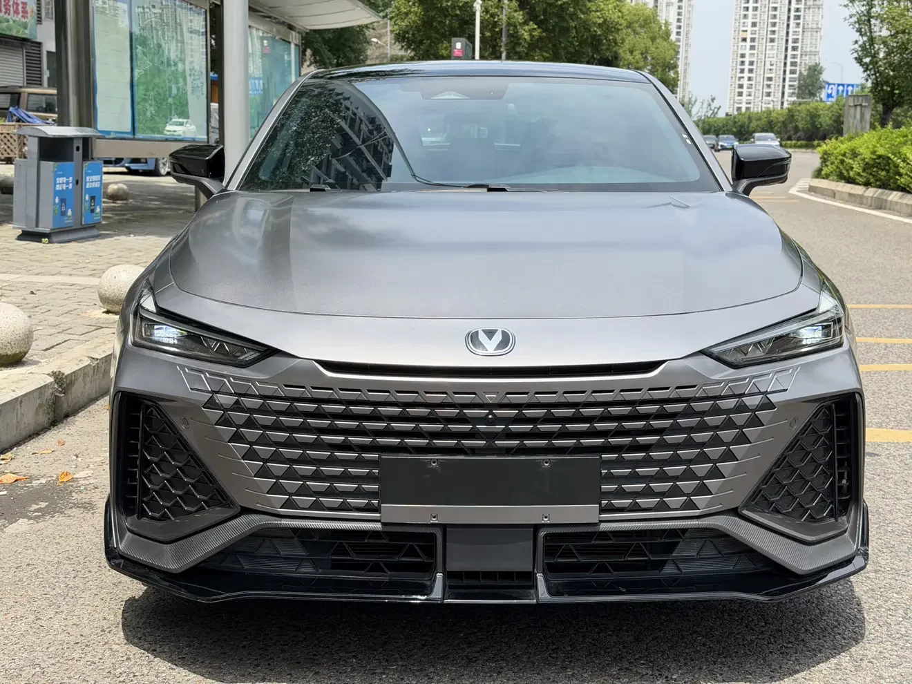 Changan UNI-V