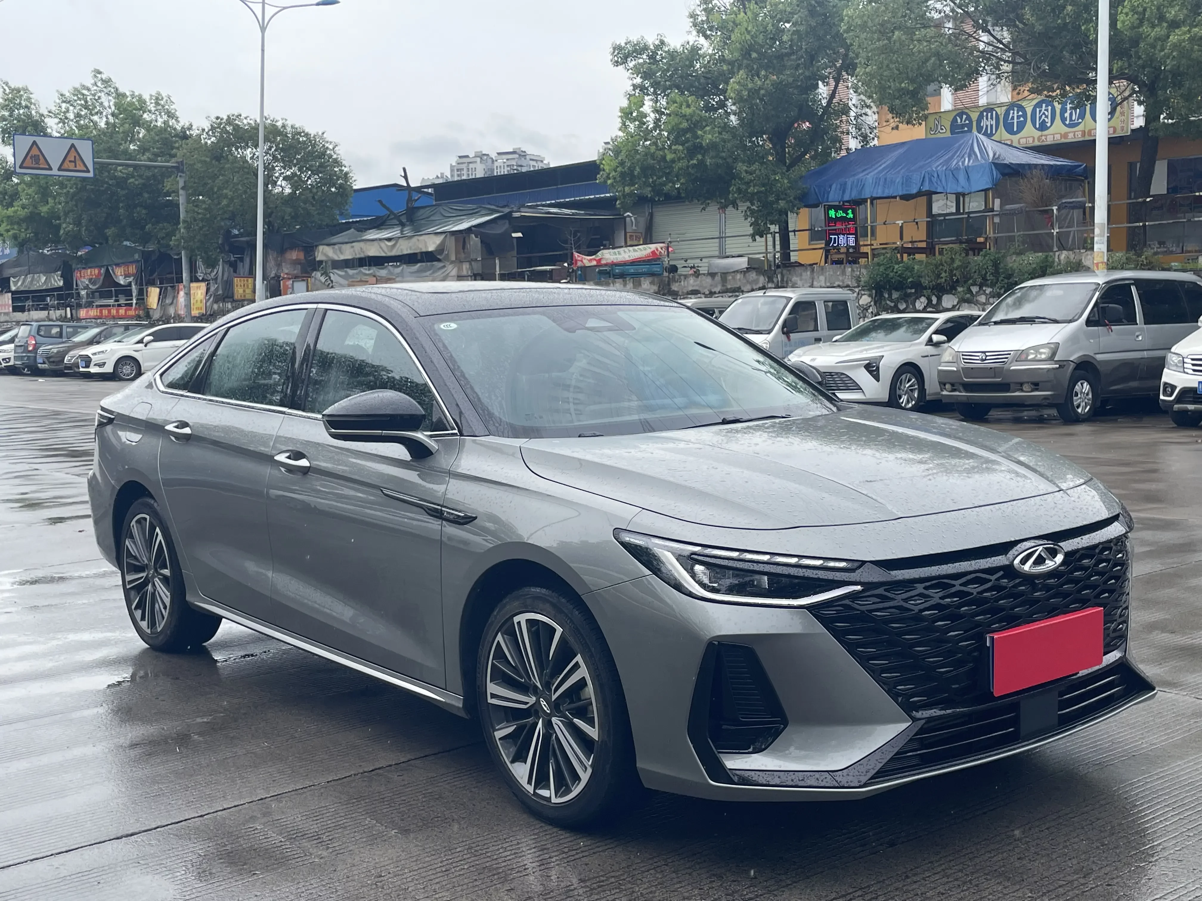 Chery Arrizo 8