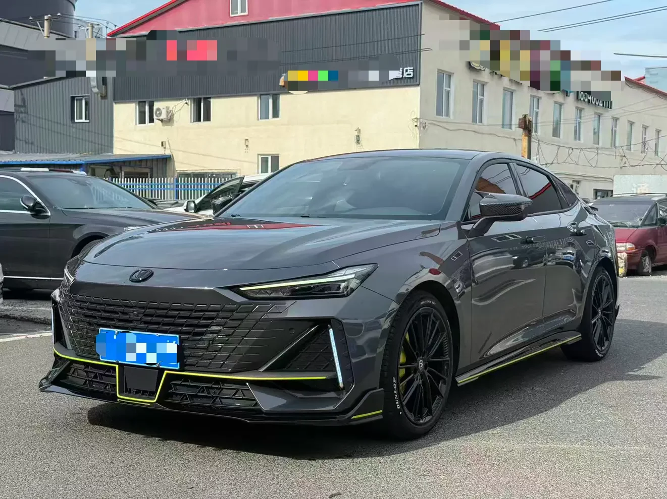Changan UNI-V