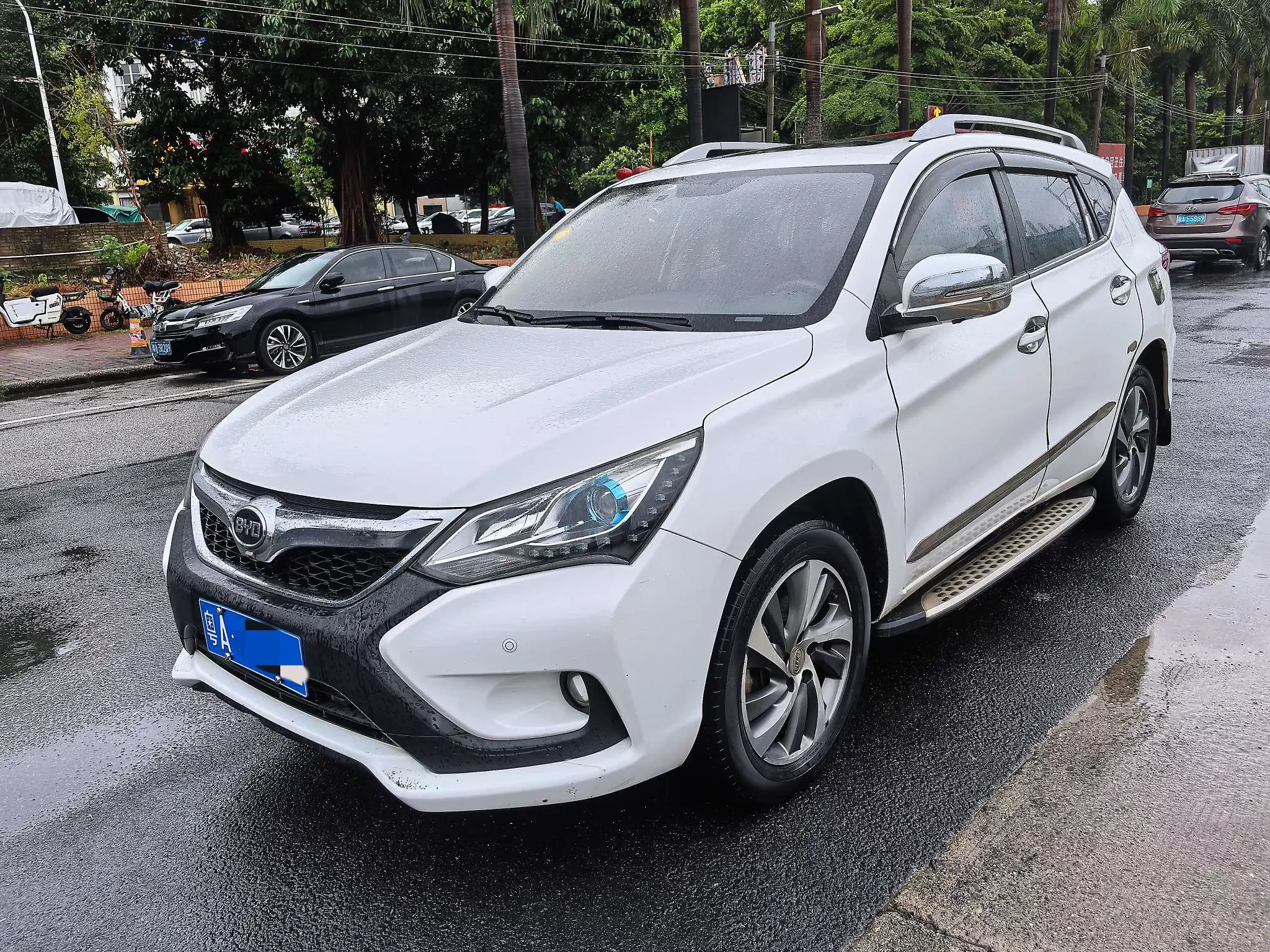 BYD Song