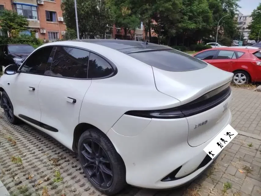 Zhiji LS6