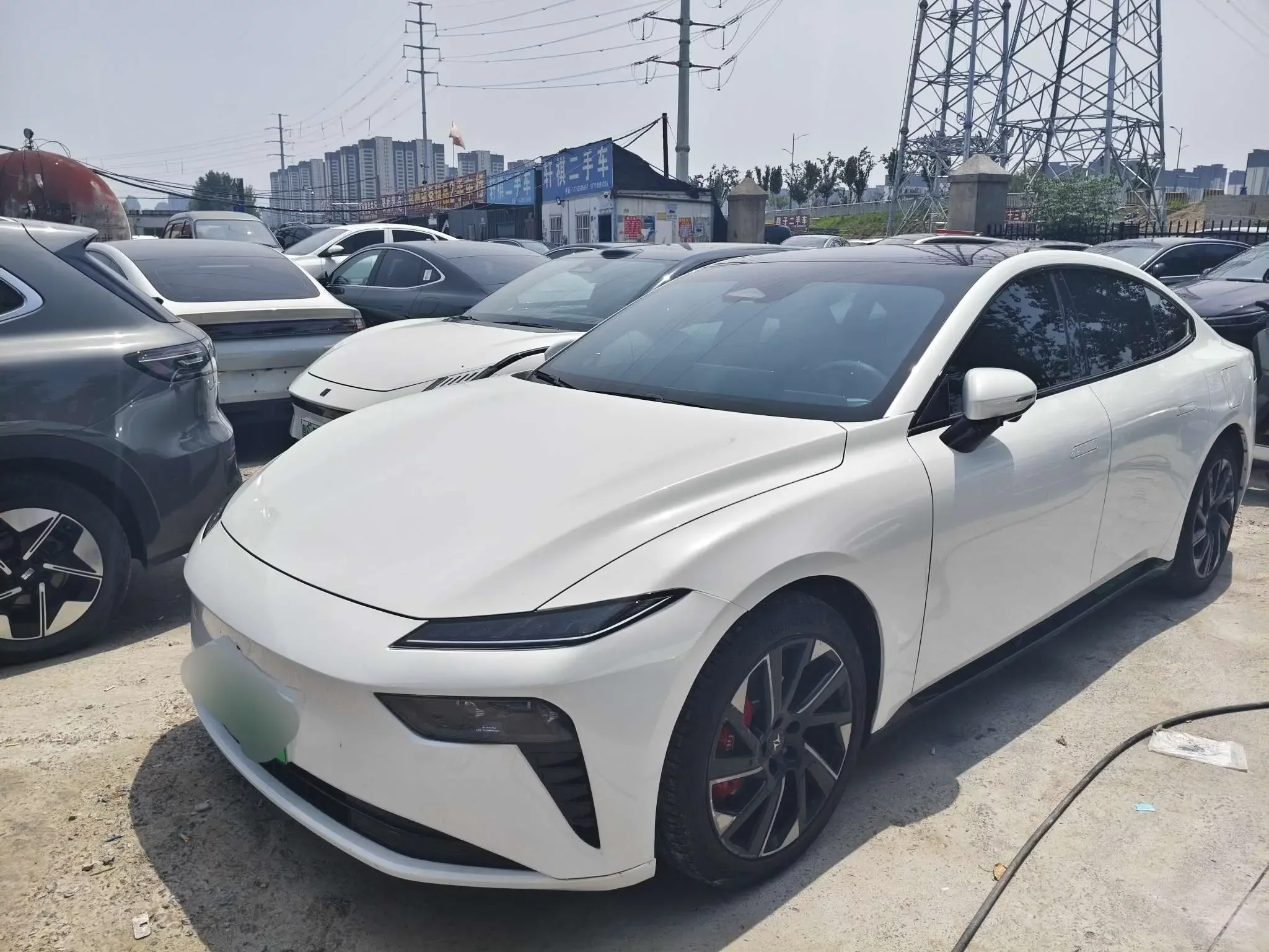 Dongfeng Yipai 007  из Китая