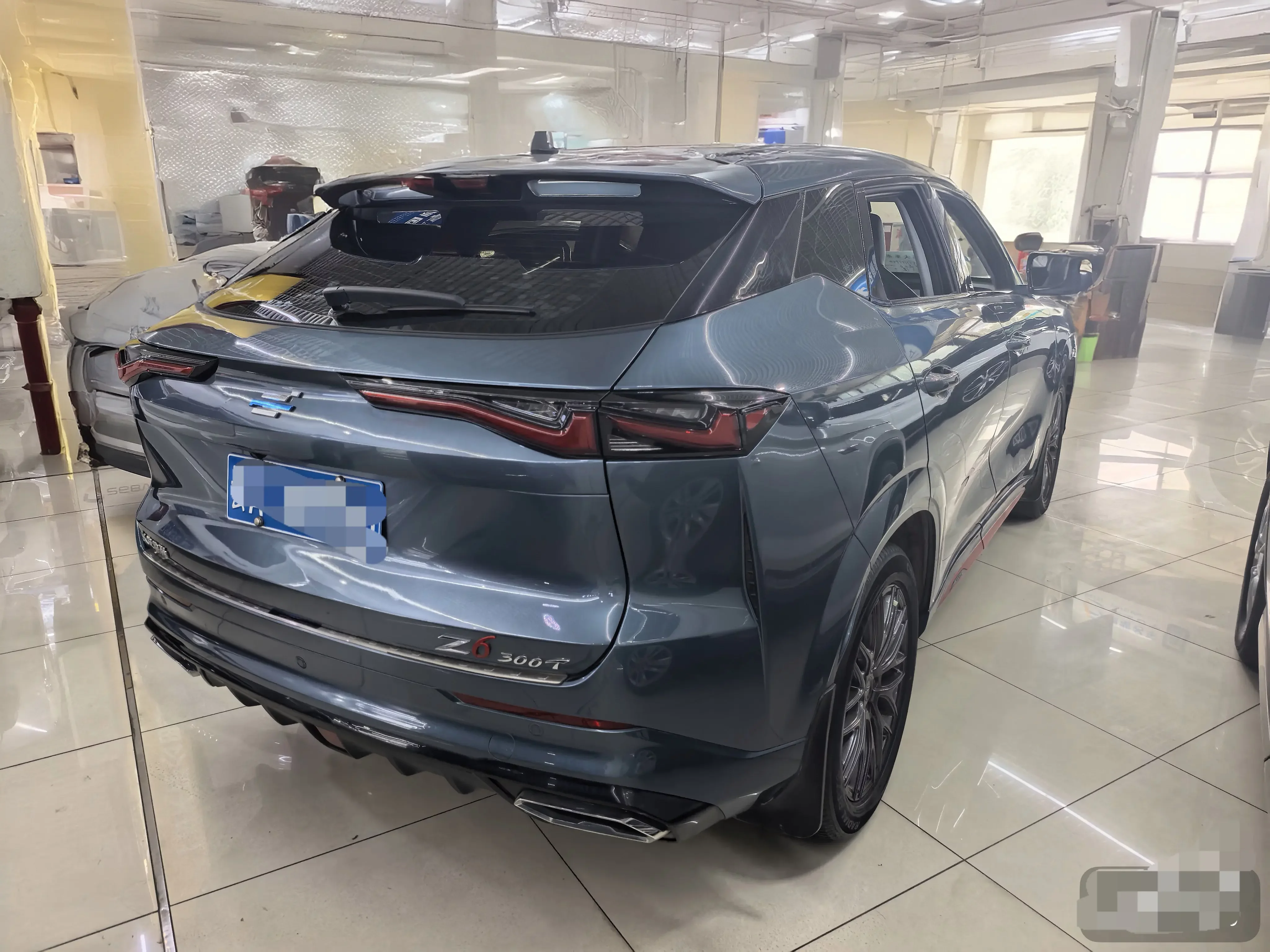 Oshan Changan Auchan Z6