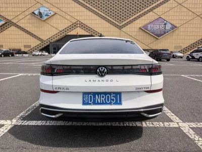Volkswagen Lamando