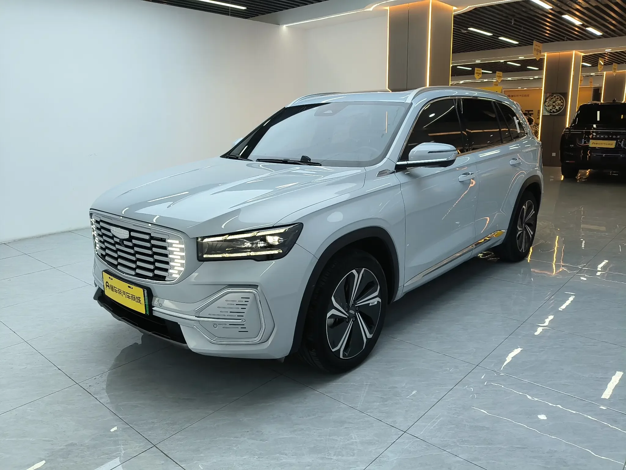 Geely Monjaro (extended range electric version)