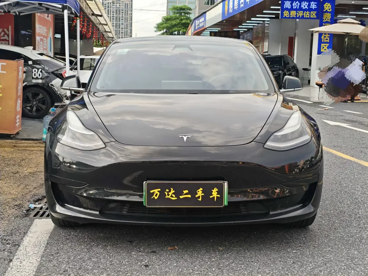 Tesla Model 3  из Китая