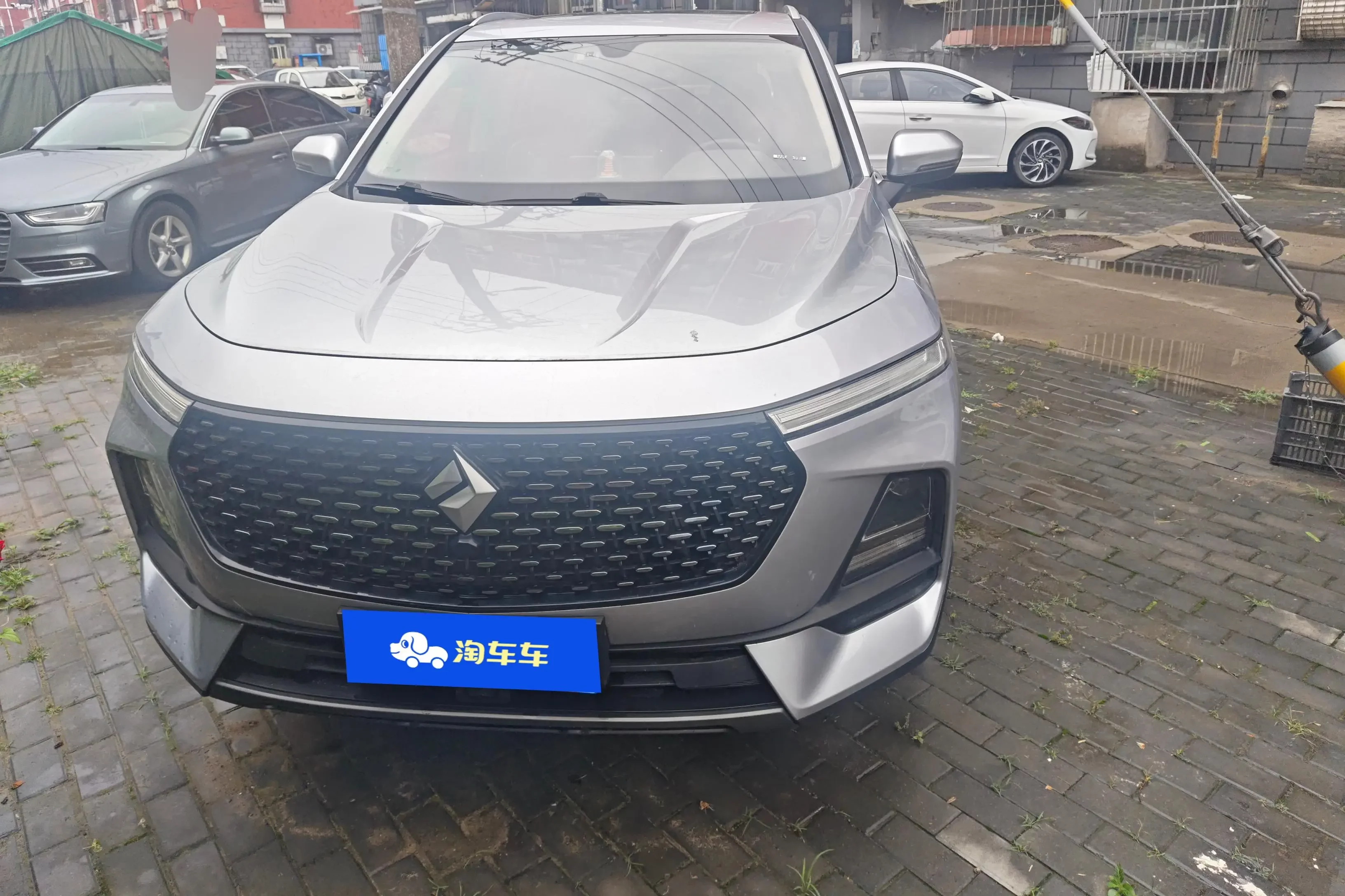 Baojun RS-5  из Китая