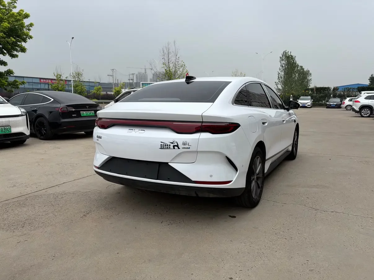 BYD Qin L EV