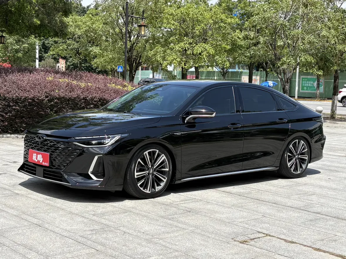 Chery Arrizo 8