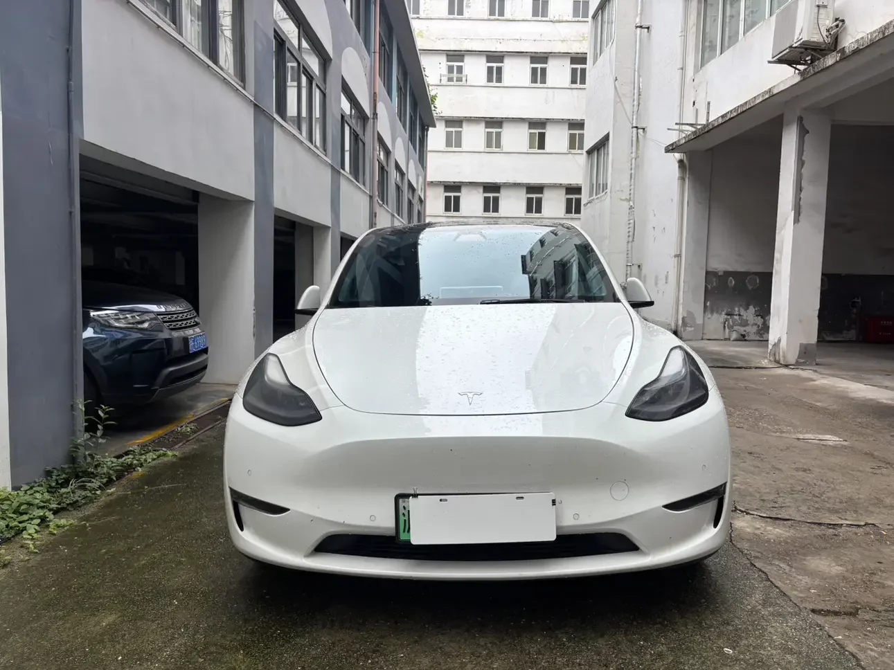 Tesla Model Y  из Китая