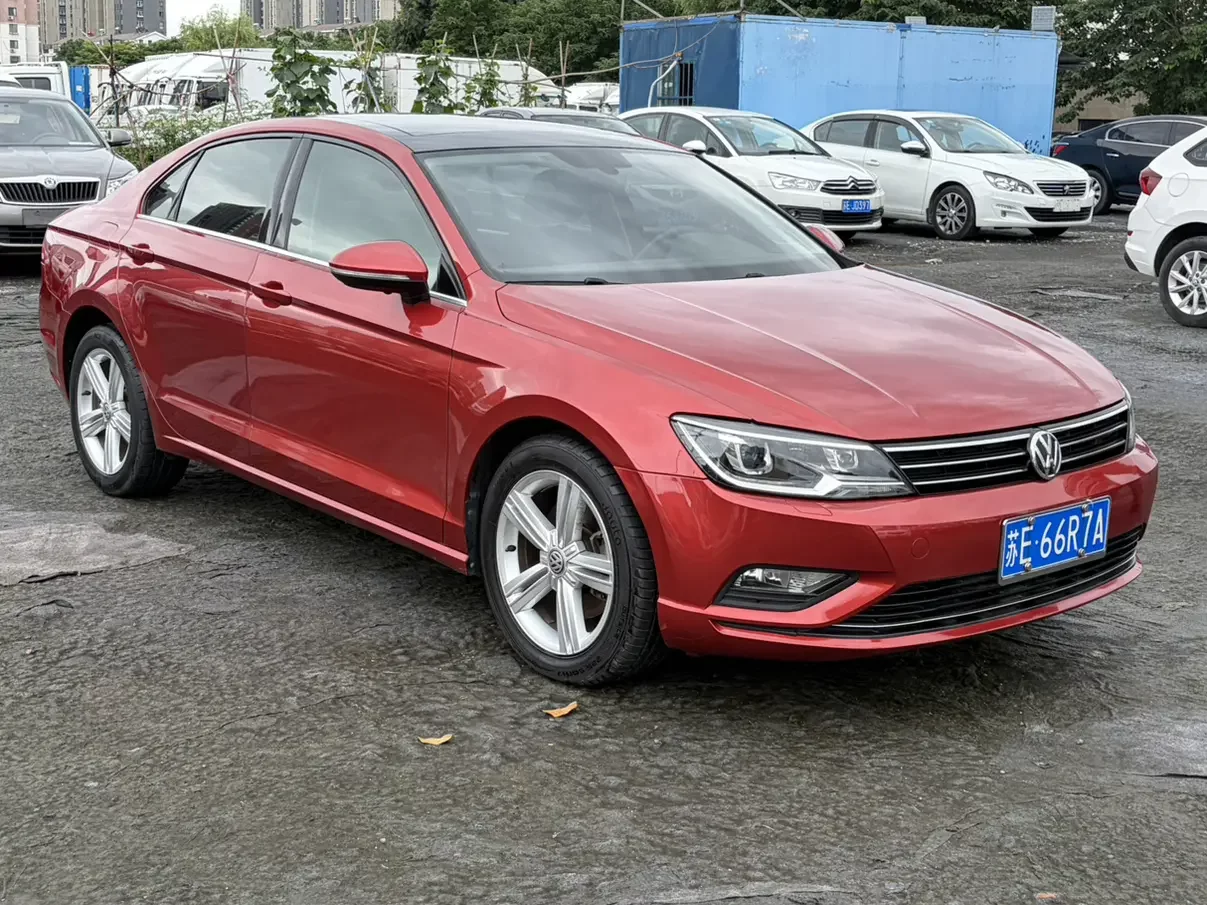 Volkswagen Lamando