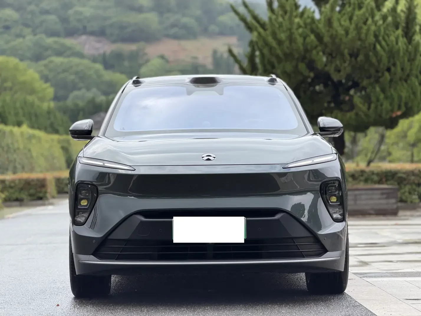 NIO ES8  из Китая